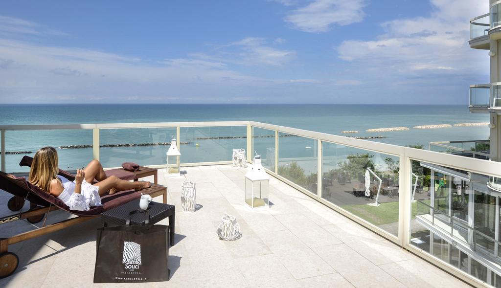 Hotel Sans Souci Gabicce Mare Luaran gambar